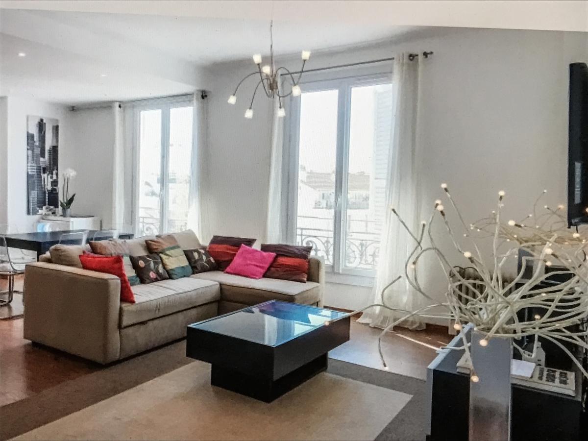 Apartment Festival